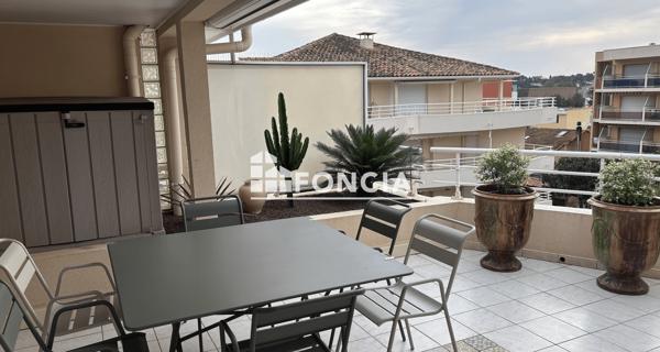 À vendre Appartement 5 pièces 135.23 m² - Cavalaire-sur-mer 83240