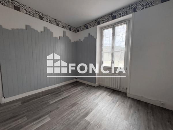 Location Appartement 4 pièces 98.64 m² - 32 Rue César Ferrafiat Vizille 38220