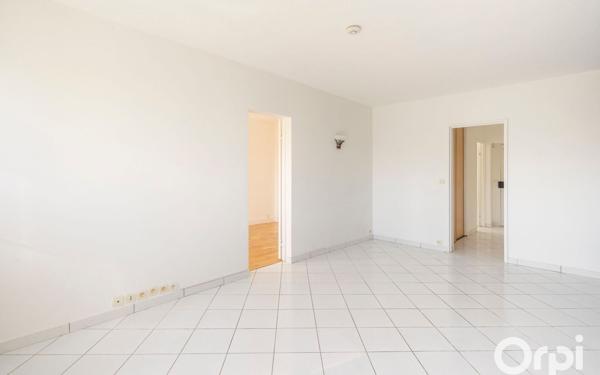 Appartement à vendre    2 pièces • 46,47 m2 Gagny