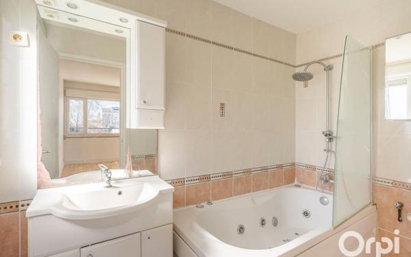 Appartement à vendre    2 pièces • 46,47 m2 Gagny