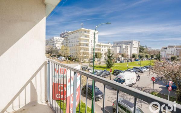 Appartement à vendre    2 pièces • 46,47 m2 Gagny