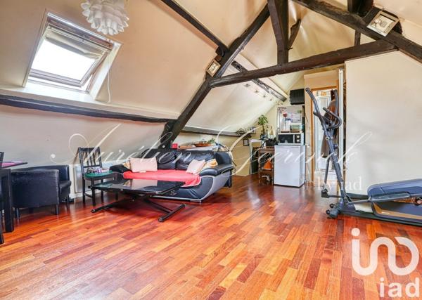 Appartement 1 pièce de 30 m² à Le Mesnil-Aubry (95720)