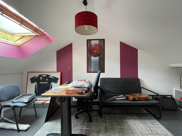 Maison familiale de 155 m² – Calme, verdure et fort potentiel de valorisation (Terrain divisible)