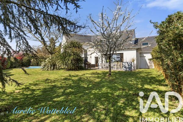 Maison à vendre 9 pièces 240,28 m² Carquefou