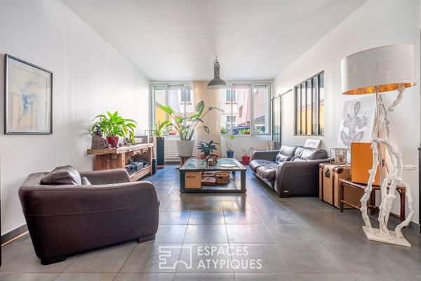 Loft avec patio dans ancienne usine de matelas