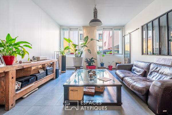 Loft avec patio dans ancienne usine de matelas