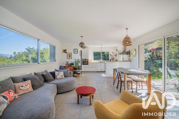 Maison à vendre 6 pièces 116,86 m² Eybens