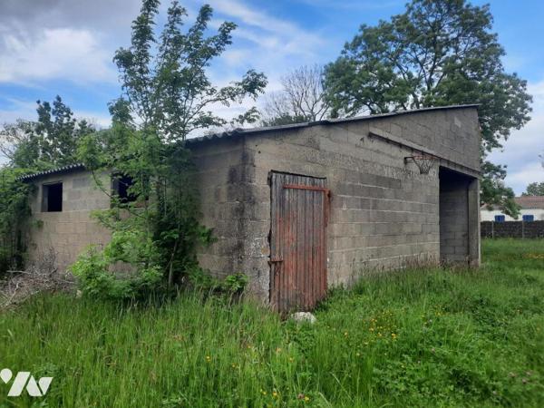 COMMEQUIERS - Proche du bourg