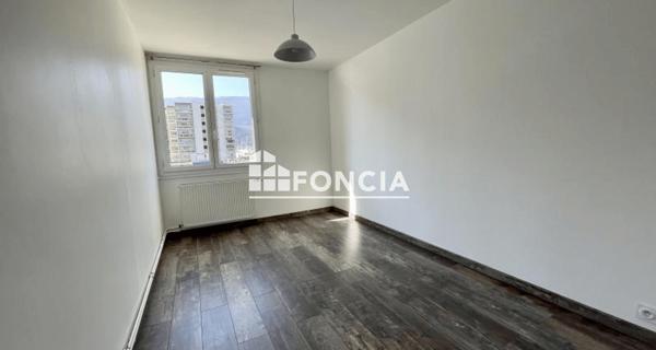 Location Appartement 2 pièces 43 m² - Grenoble 38100
