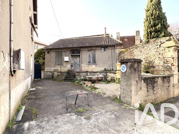 Immeuble à vendre 132 m² Saint-Céré