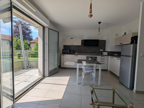 Coup de coeur - TASSIN LE BOURG - Appartement lumineux avec grand balcon plein sud au calme
