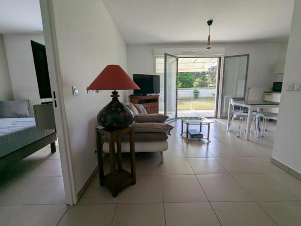 Coup de coeur - TASSIN LE BOURG - Appartement lumineux avec grand balcon plein sud au calme