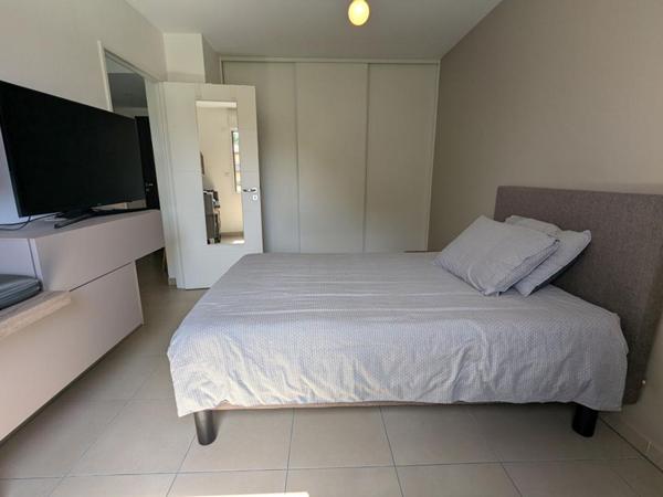 Coup de coeur - TASSIN LE BOURG - Appartement lumineux avec grand balcon plein sud au calme