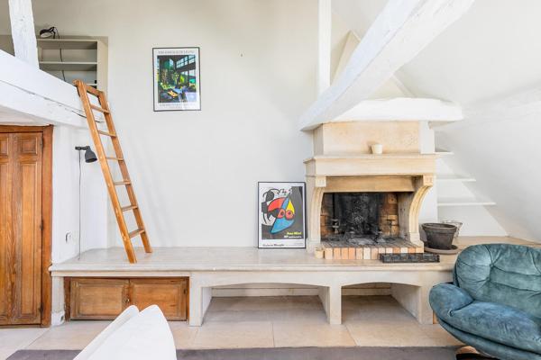 Studio en dernier étage à Saint-Germain-des-Prés
