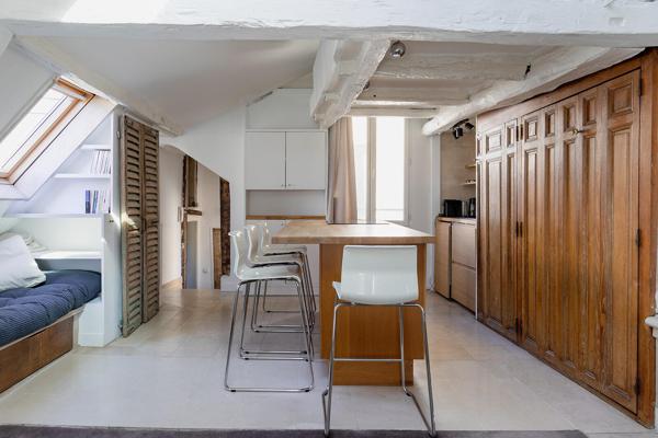 Studio en dernier étage à Saint-Germain-des-Prés