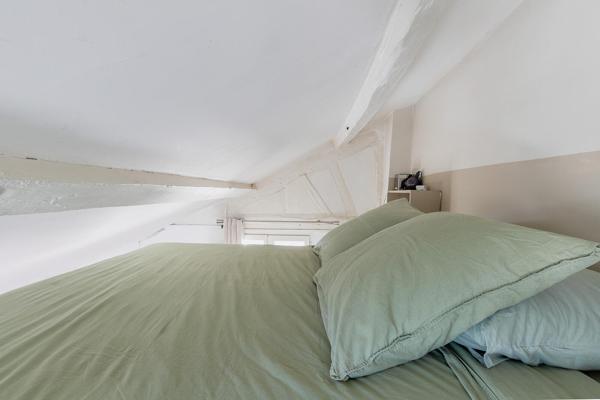 Studio en dernier étage à Saint-Germain-des-Prés