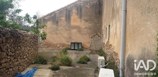 Immeuble à vendre 375 m² Thézan-des-Corbières