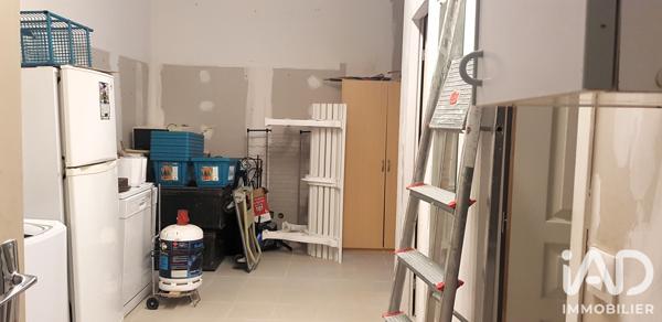 Immeuble à vendre 375 m² Thézan-des-Corbières