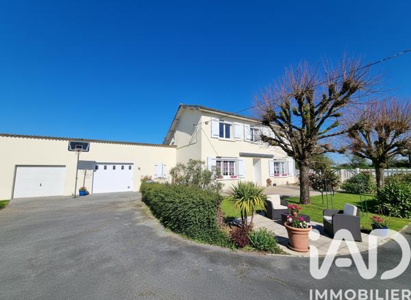 Maison à vendre 5 pièces 135 m² Chef-Boutonne