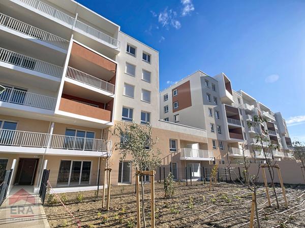 A louer appartement type 3 Marseille 13014 St Marthe terrasse parkings privés