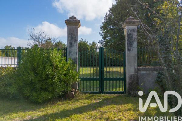 Maison à vendre 6 pièces 142 m² Le Bois-Plage-en-Ré