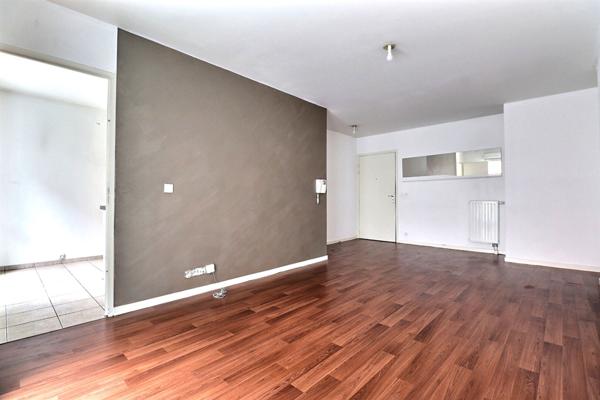 Appartement Aubervilliers 3 pièce(s) 66 m2