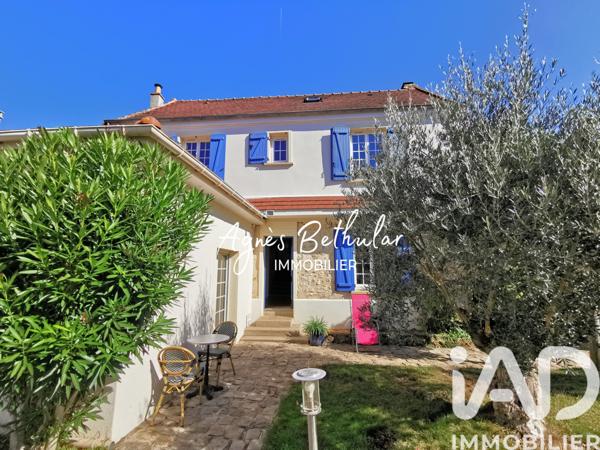 Maison à vendre 6 pièces 125 m² Saulx-les-Chartreux