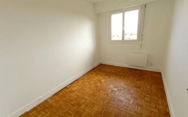 Appartement à vendre    2 pièces • 40 m2 Créteil