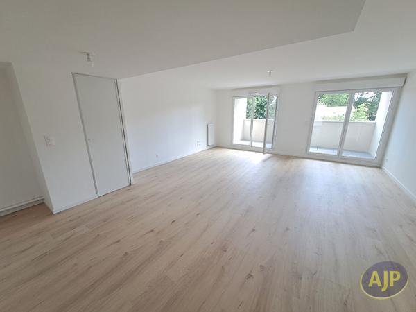 Vente appartement Challans : 258 000 € - AJP Immobilier Challans