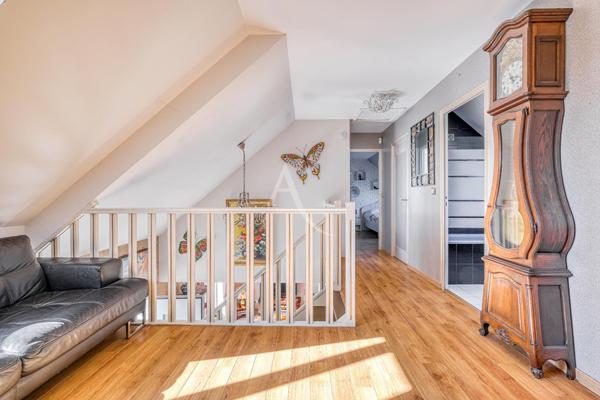 Maison individuelle avec sous-sol total, jardin intimiste de 2 412 m2 et suite parentale au RDC