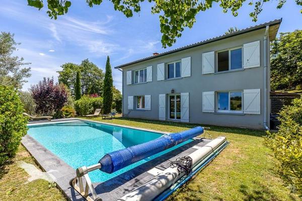 Maison à vendre 649 000 € Montrabé 7 p 200 m² DPE C