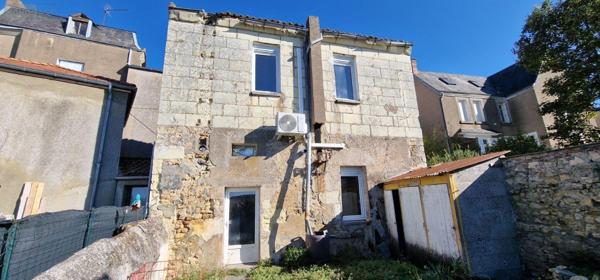 Maison de ville à vendre à Thouars dans les Deux-Sèvres (79100), ref : 79079-40   
CENTRE-VILLE