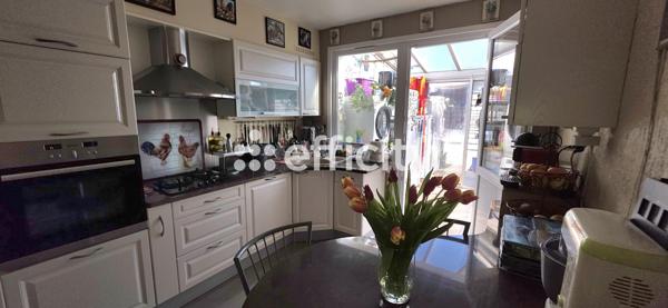 Maison 4 pièces - 85 m² Exclusivité efficity