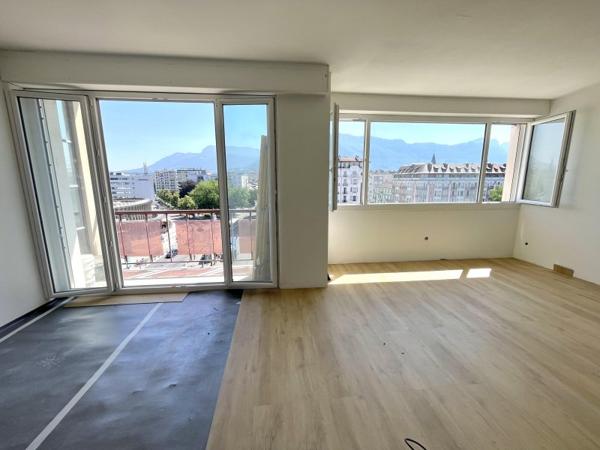Vente / Appartement T4