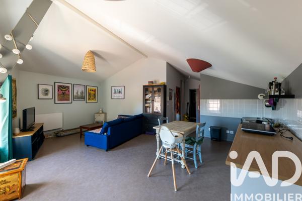 Immeuble à vendre 155 m² Le Vernet-Chaméane