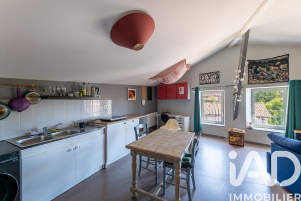 Immeuble à vendre 155 m² Le Vernet-Chaméane