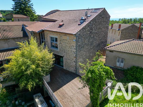 Immeuble à vendre 155 m² Le Vernet-Chaméane