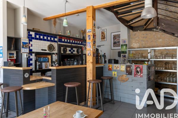 Immeuble à vendre 155 m² Le Vernet-Chaméane