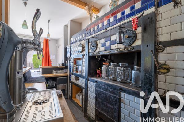 Immeuble à vendre 155 m² Le Vernet-Chaméane