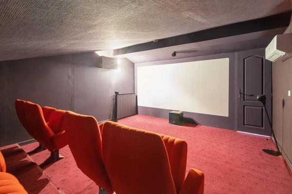 Vente Bastide 7 pièces 209 m2 à Le Cannet-des-Maures