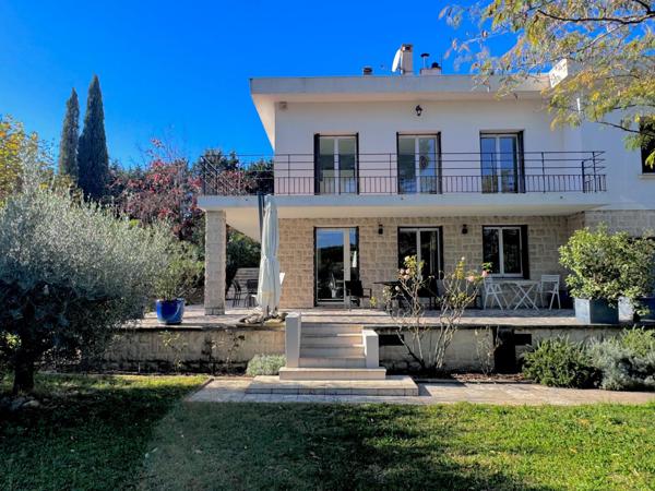 Villa contemporaine de 185m² à AIX-EN-PROVENCE