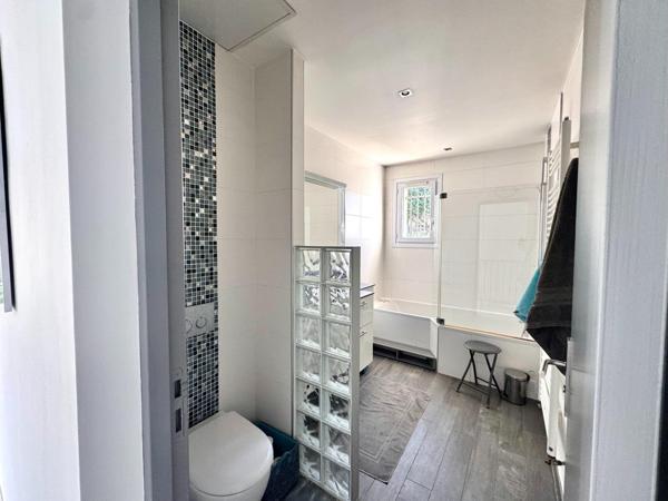 Villa contemporaine de 185m² à AIX-EN-PROVENCE