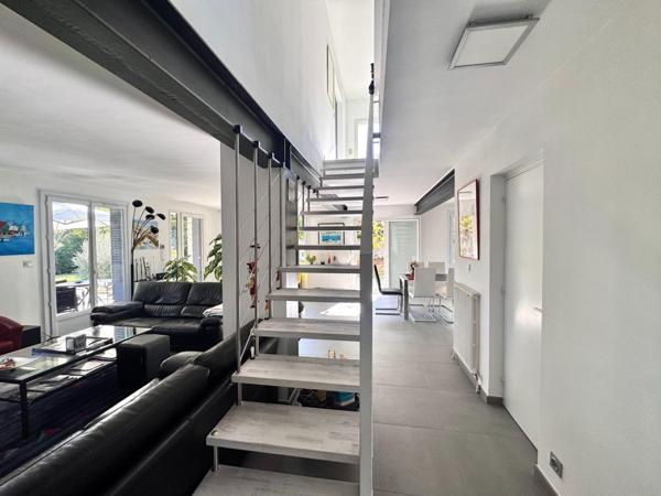 Villa contemporaine de 185m² à AIX-EN-PROVENCE