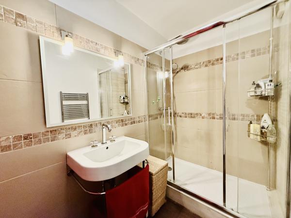 Appartement 2 pièces - 38 m² Exclusivité efficity