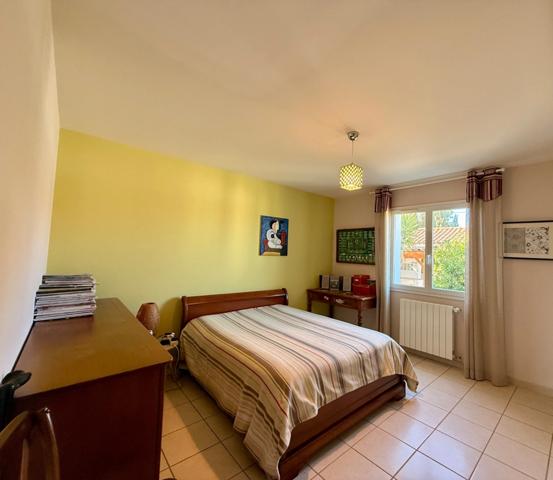 Maison plain-pied à vendre 7 pièces RIEUX MINERVOIS (11) 178m2 habitables dont gite de 50m2 sur terrain 725m2 avec piscine