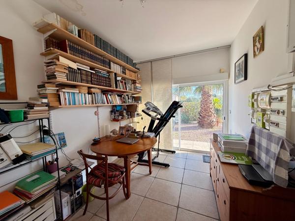 Maison plain-pied à vendre 7 pièces RIEUX MINERVOIS (11) 178m2 habitables dont gite de 50m2 sur terrain 725m2 avec piscine