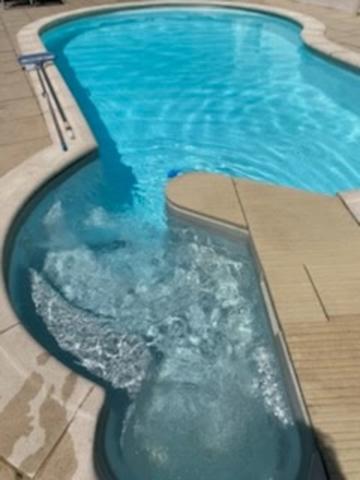 Maison plain-pied à vendre 7 pièces RIEUX MINERVOIS (11) 178m2 habitables dont gite de 50m2 sur terrain 725m2 avec piscine