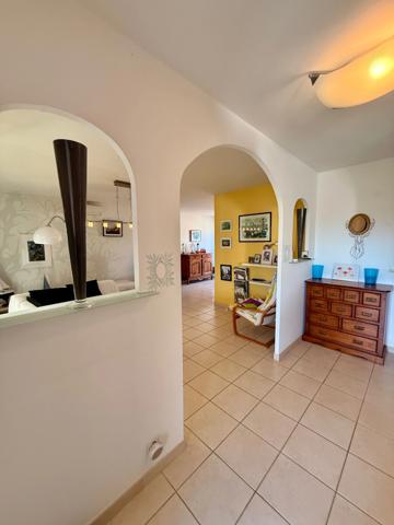 Maison plain-pied à vendre 7 pièces RIEUX MINERVOIS (11) 178m2 habitables dont gite de 50m2 sur terrain 725m2 avec piscine