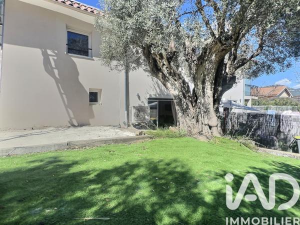 Appartement à vendre 4 pièces 74 m² Sanary-sur-Mer