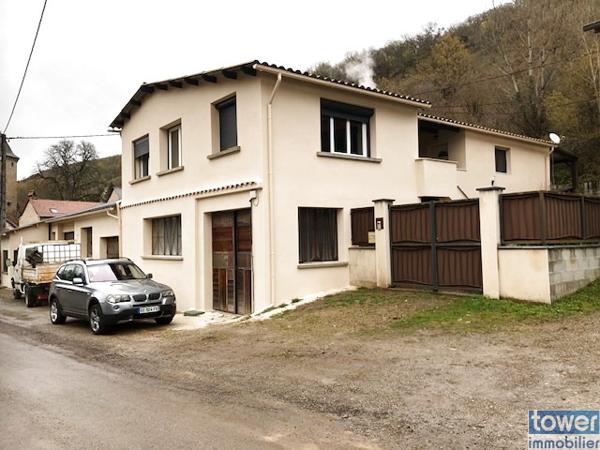 Maison
                                                                                                                                                                                                                                                                                                                        5 pièce(s)                                                                                                                                                                                                          4 chambre(s)                                                                                                                                                                                                          141  m²